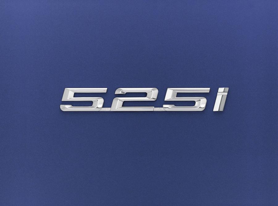  BMW 5-Series 2001 года  (фото 11 из 33)